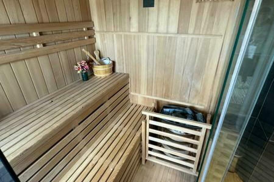 41 Sauna