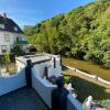 2 Blick vom Balkon auf Garten Sonnenterrasse und Kyll