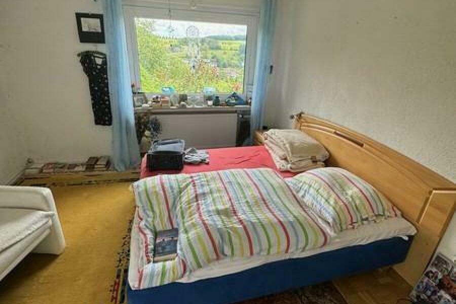 30 Schlafzimmer EG